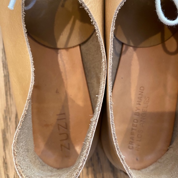 ZUZII OXFORDS NATURAL LEATHER SIZE 7 - NO LONGER MADE - Picture 2 of 3